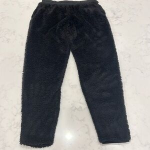 Girls Size 14/16 (size Large) North Face Fleece pants